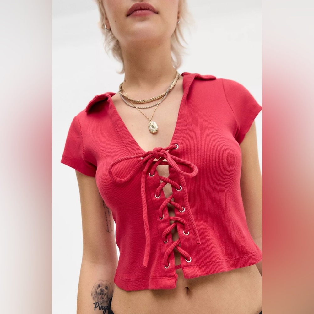 urban outfitters uk lace up tee